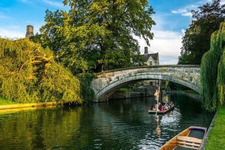 Quaint 2 Bed Cottage In The Heart Of Cambridge Exterior photo
